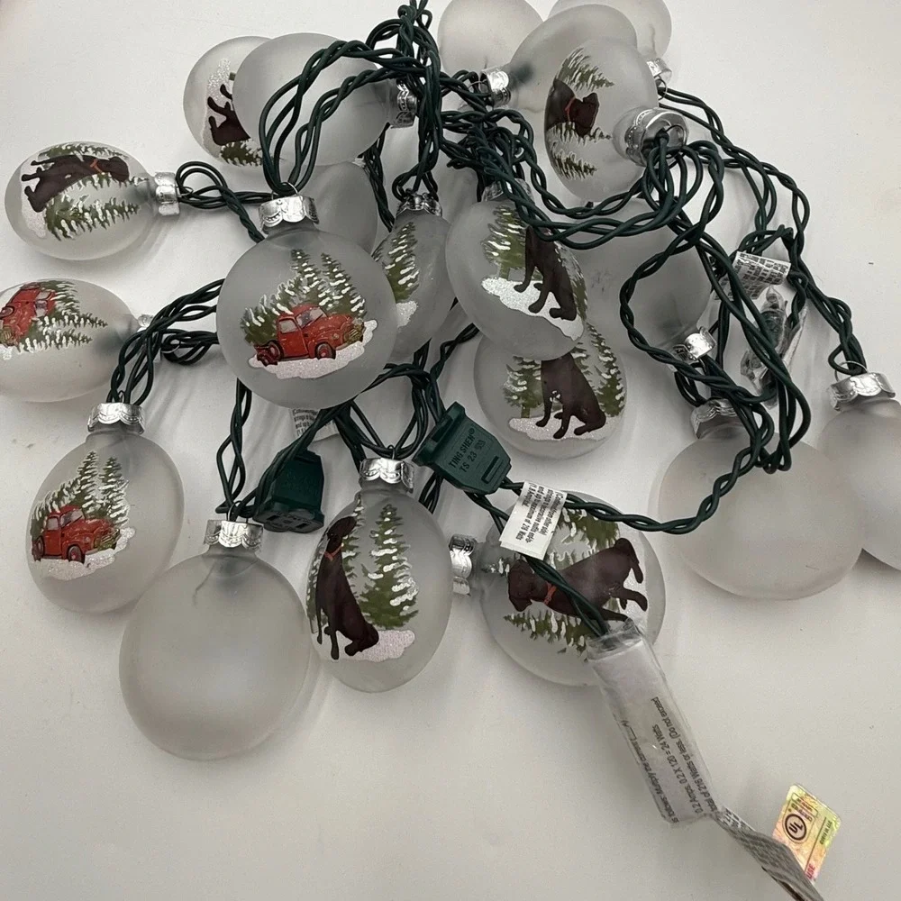 Chocolate Labrador Hand Painted Christmas String Light Red Truck Cardinal Tested